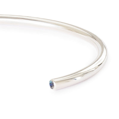 Moc Labradoritu Bangle